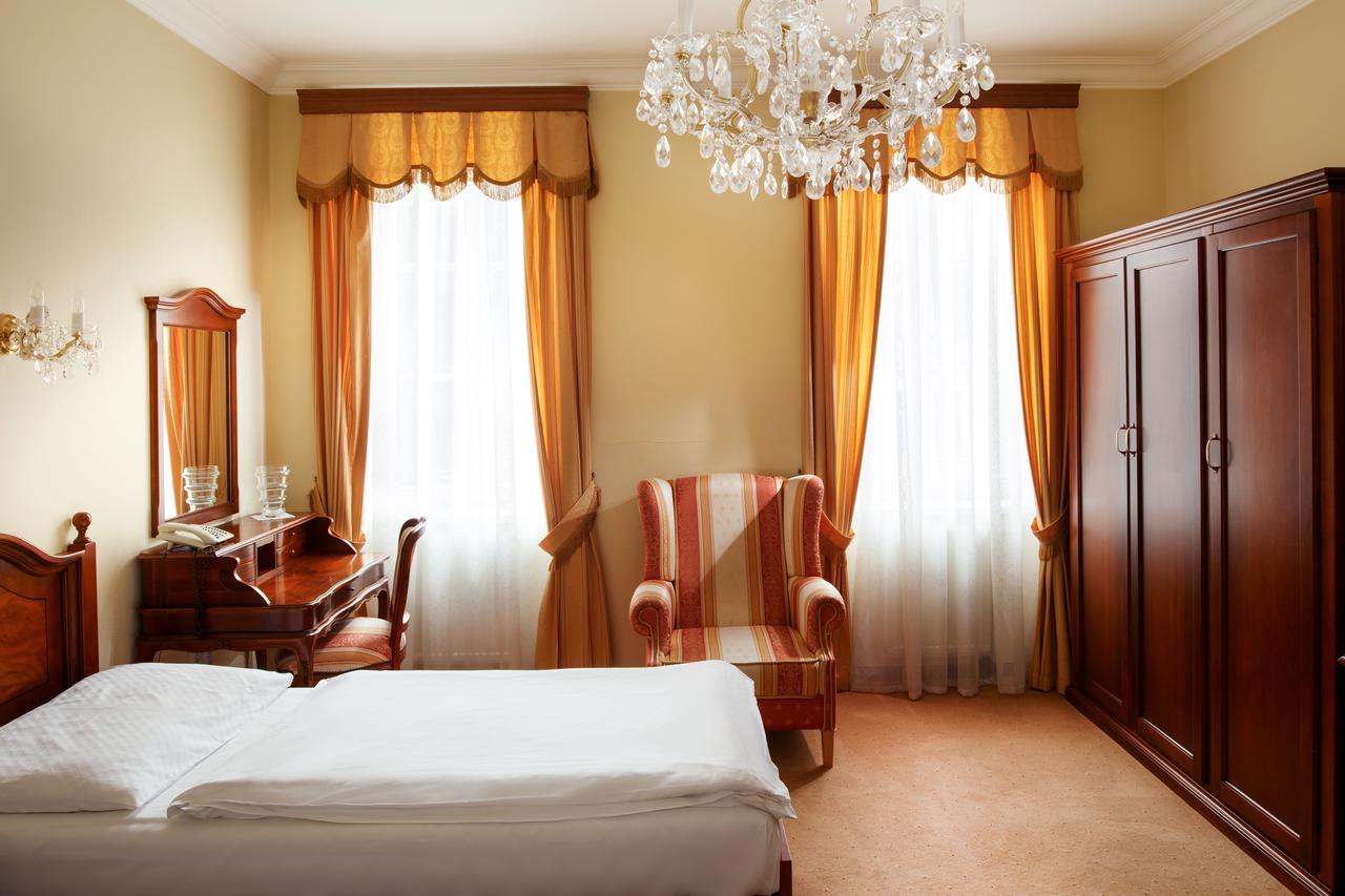 Lázeňský hotel Moskevský dvůr KLV Exterior foto